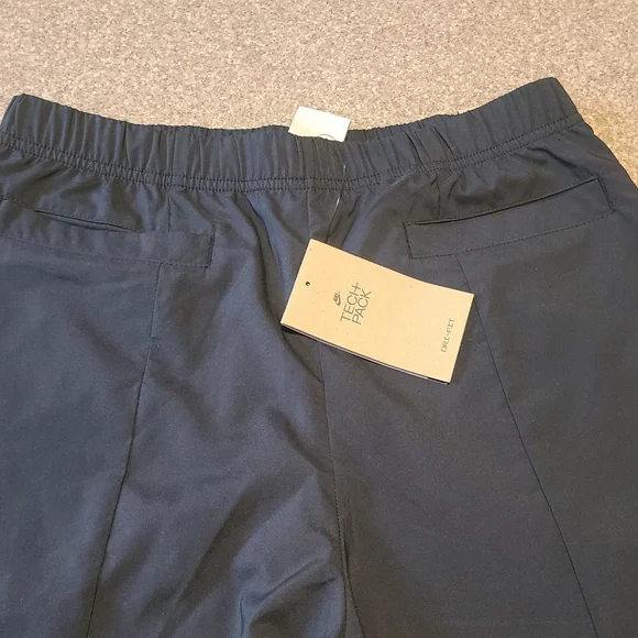 Nwt Womens Nike Tech Pack Pants Size Small - Picture 3 of 6